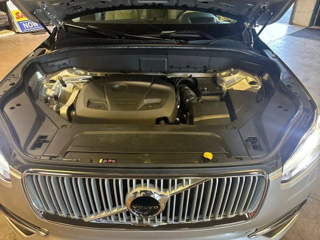 Used 2018 Volvo XC90 T6 Inscription w/ Luxury Package AWD/4WD image 26