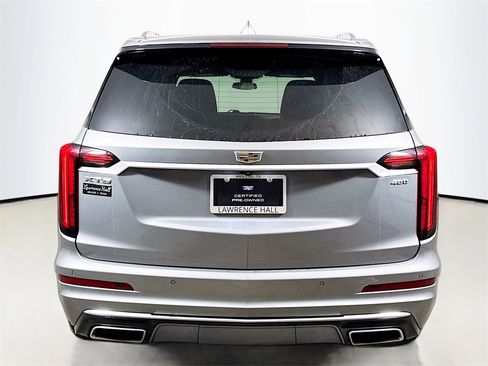 Used 2023 Cadillac XT6 Premium Luxury image 5