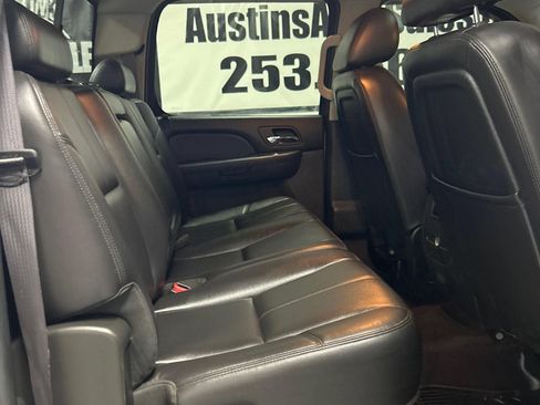 Used 2011 Chevrolet Silverado 2500 LTZ AWD/4WD image 12