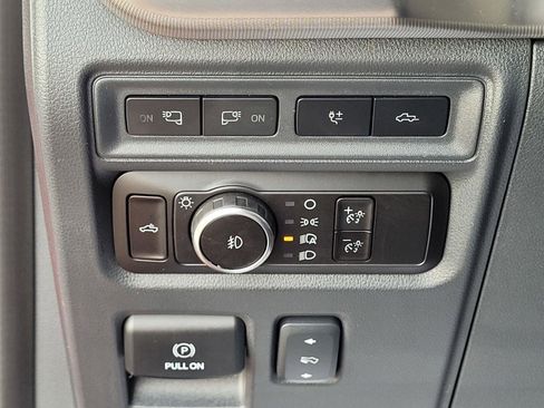 Used 2023 Ford F150 Raptor AWD/4WD image 33