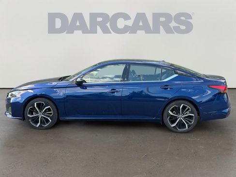 Used 2024 Nissan Altima 2.5 SR FWD image 4