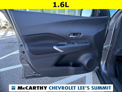 Used 2021 Nissan Kicks SV image 18