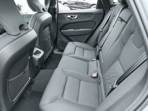 New 2026 Volvo XC60 B5 Core w/ Climate Package image 18