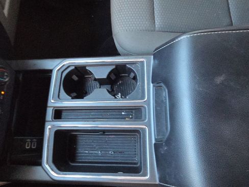 Used 2019 Ford F150 XLT image 30