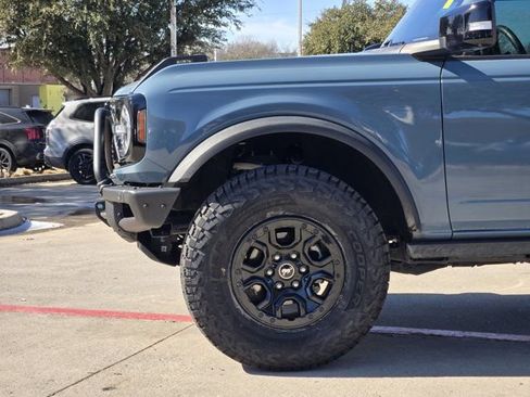 Used 2021 Ford Bronco First Edition image 10