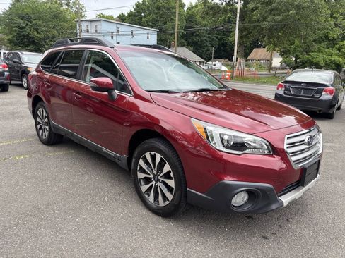 Used 2015 Subaru Outback 2.5i Limited AWD/4WD image 7