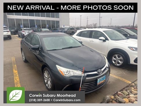 Used 2016 Toyota Camry XLE w/ Moonroof Package image 1