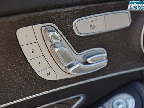 Used 2019 Mercedes-Benz C 300 4MATIC Sedan image 12