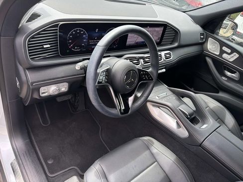 Used 2024 Mercedes-Benz GLE 350 4MATIC image 18