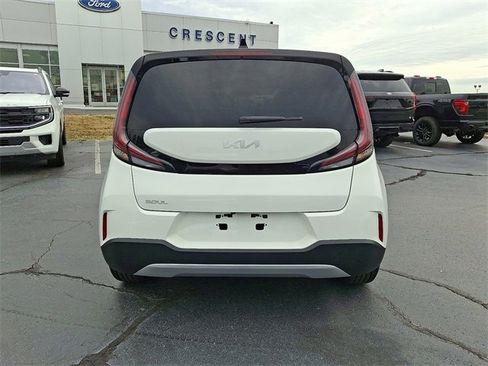 Used 2025 Kia Soul S image 6