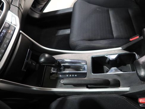 Used 2015 Honda Accord Sport image 25