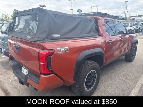 Used 2025 Toyota Tacoma TRD Off-Road w/ TRD Off Road Upgrade Package AWD/4WD image 4