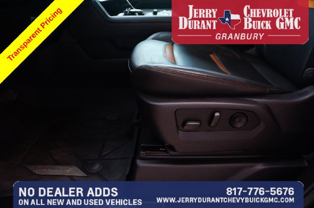 Used 2024 GMC Sierra 2500 AT4 w/ AT4 Premium Plus Package AWD/4WD image 18