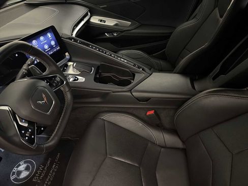 Used 2022 Chevrolet Corvette 1LT image 19