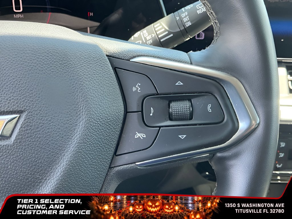 Used 2025 Chevrolet Trax LT w/ LT Convenience Package FWD image 32