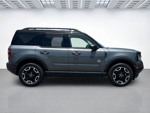 Used 2024 Ford Bronco Sport Outer Banks AWD/4WD image 3