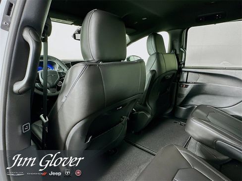 New 2026 Chrysler Pacifica Select w/ S Appearance Package image 17