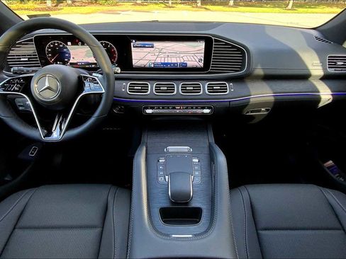 Used 2026 Mercedes-Benz GLE 450 4MATIC image 5