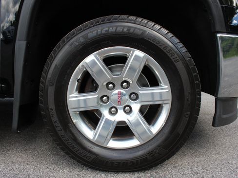 Used 2014 GMC Sierra 1500 SLT w/ Suspension Package, Off-Road AWD/4WD image 42