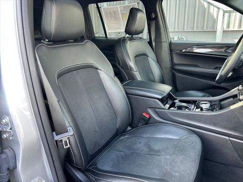 Certified 2023 Jeep Grand Cherokee Altitude AWD/4WD image 37