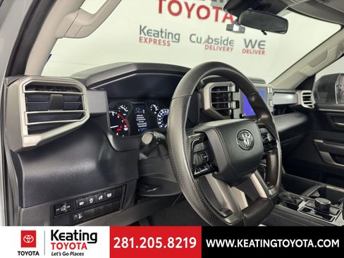 Used 2022 Toyota Tundra SR5 image 12