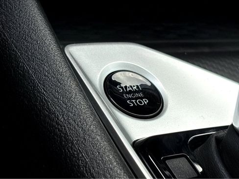 New 2026 Nissan Altima 2.5 SV FWD image 5
