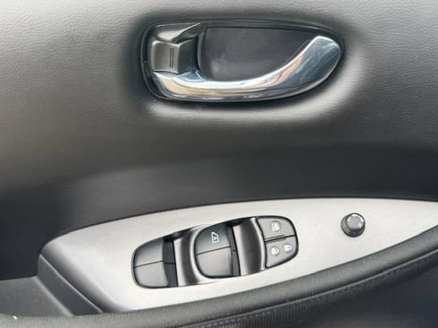 Used 2023 Nissan Leaf S FWD image 13