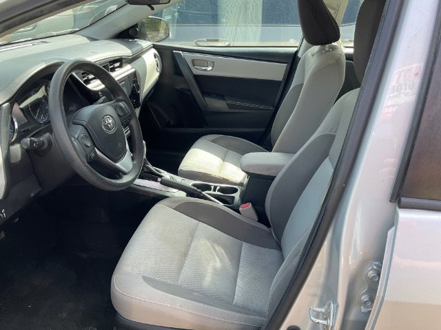 Used 2018 Toyota Corolla LE w/ Body Protection Package FWD image 7
