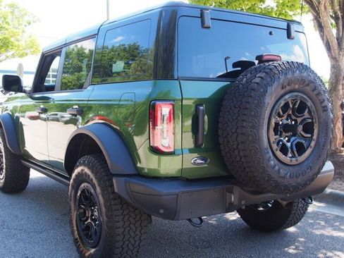 Certified 2025 Ford Bronco Badlands AWD/4WD image 5