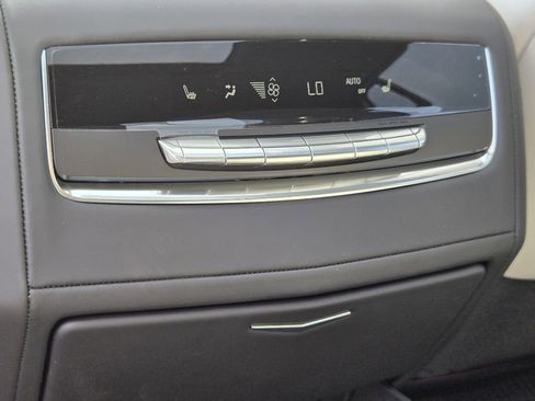 New 2026 Cadillac Escalade Platinum Sport image 37