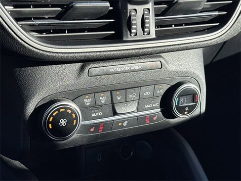 Used 2020 Ford Escape SEL image 21