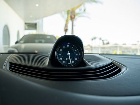 Certified 2024 Porsche Taycan RWD image 9