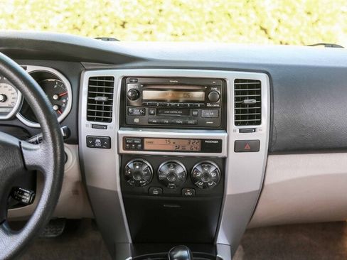 Used 2003 Toyota 4Runner SR5 RWD image 35