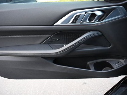 Used 2022 BMW 430i Coupe w/ Premium Package 2 image 17