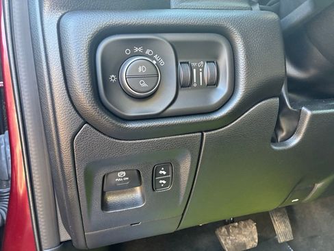 Used 2022 RAM 1500 Laramie w/ Sport Appearance Package image 35