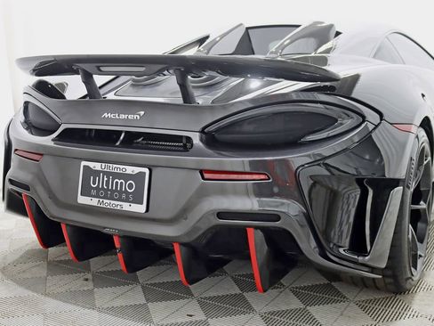 Used 2019 McLaren 600LT RWD image 15