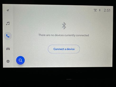 Used 2025 Toyota Corolla LE image 28