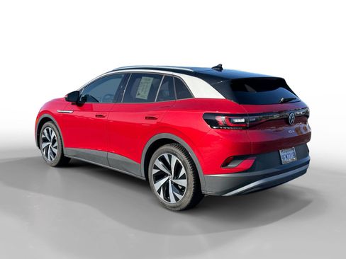 Certified 2022 Volkswagen ID.4 Pro S image 3