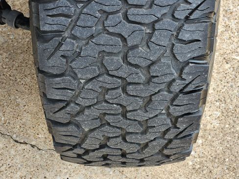 Used 2022 Jeep Wrangler Unlimited Rubicon w/ Xtreme Recon 35" Tire Package AWD/4WD image 22