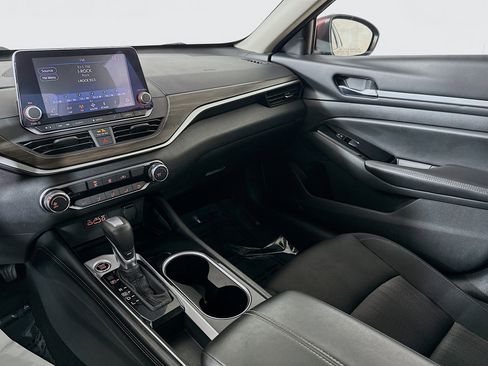 Used 2023 Nissan Altima 2.5 SV image 21