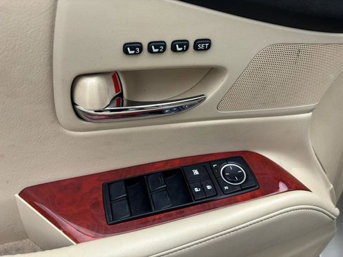 Used 2012 Lexus RX 450h FWD w/ Premium Pkg image 40