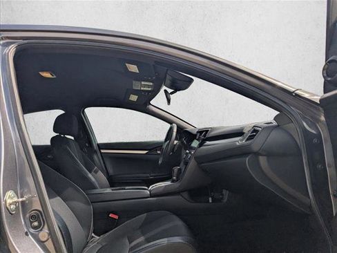 Used 2019 Honda Civic Sport image 15