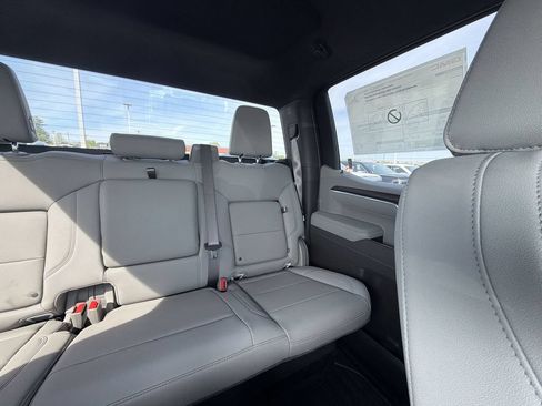New 2026 GMC Sierra 1500 SLT w/ SLT Premium Package AWD/4WD image 14