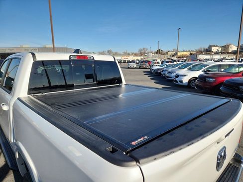 Used 2019 RAM 1500 Laramie image 26