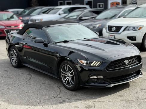 Used 2016 Ford Mustang Premium image 41