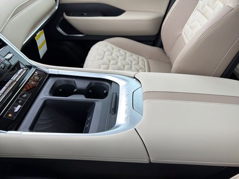 New 2026 Nissan Armada Platinum Reserve w/ Accent Package image 27