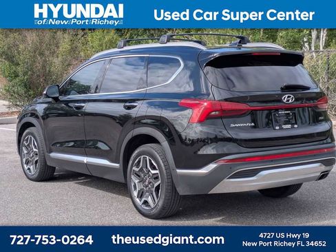 Certified 2023 Hyundai Santa Fe Limited image 3