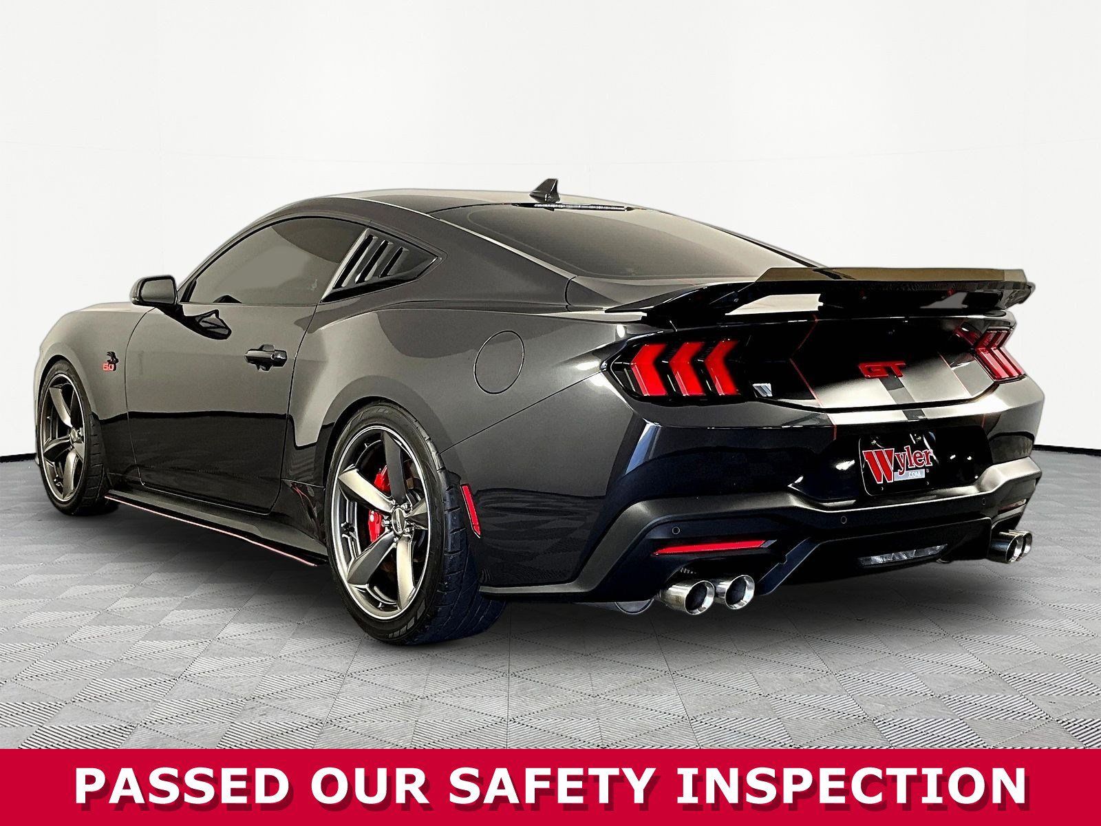 Used 2024 Ford Mustang GT Premium RWD image 4