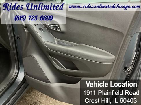 Used 2016 Chevrolet Trax LS FWD image 30