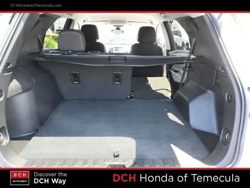 Used 2023 Chevrolet Equinox LT w/ Driver Convenience Package FWD image 22